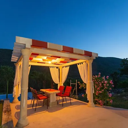Kameni Cvijet, - Makarska Podbablje